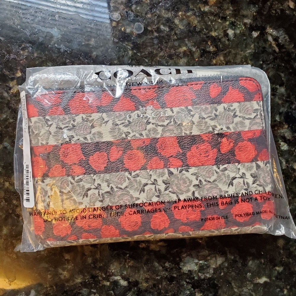 Red rose Coach wristlet